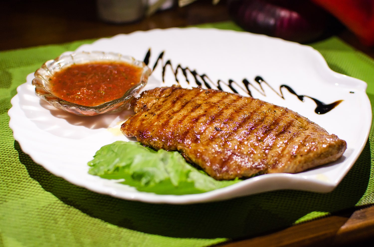 Салат в ресторане отеле Дель Мар