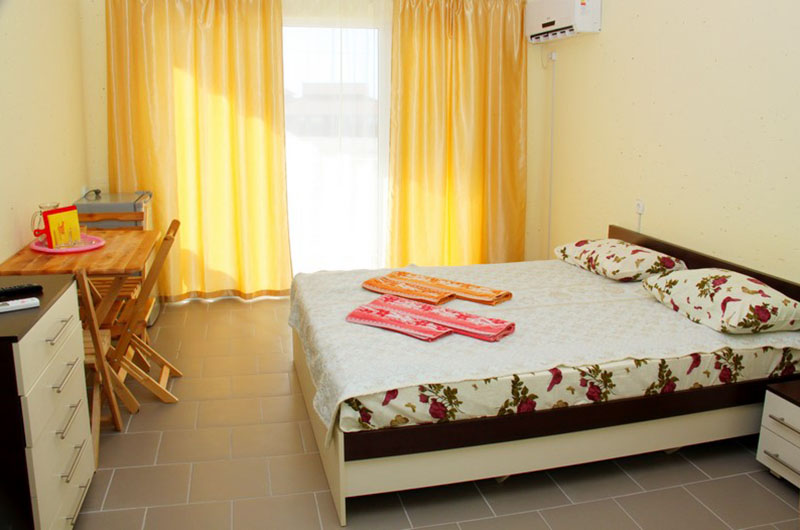 Номера для отдыха в Штормовом